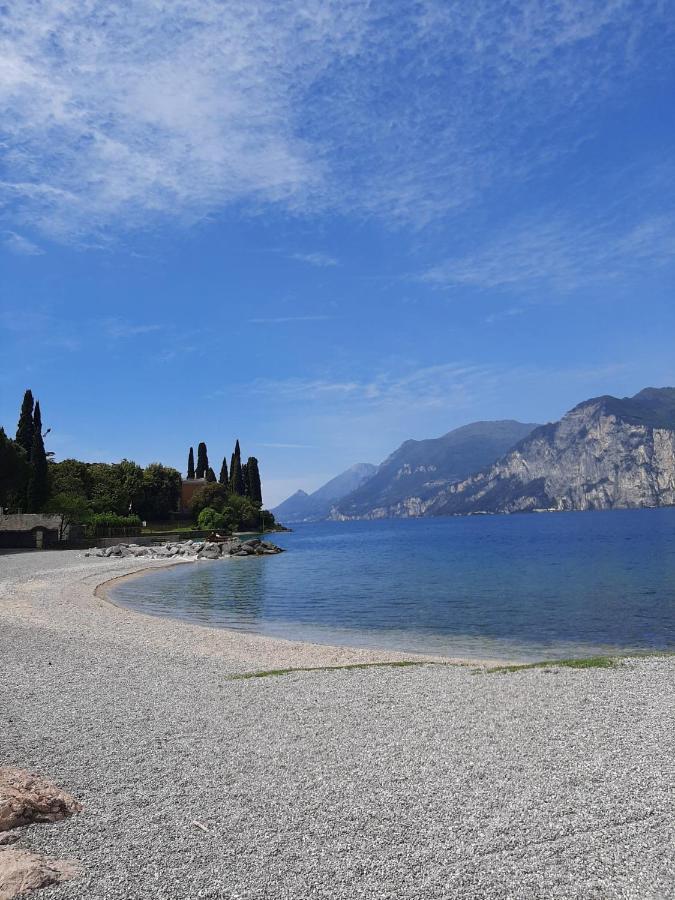 Villa Sul Lago Con Pontile Privato A Brenzone Sul Garda - Unique And Exclusive Экстерьер фото