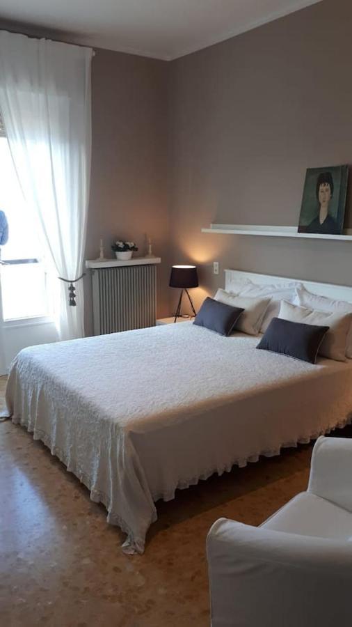 Villa Sul Lago Con Pontile Privato A Brenzone Sul Garda - Unique And Exclusive Экстерьер фото