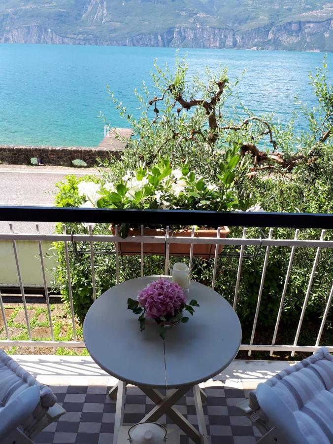 Villa Sul Lago Con Pontile Privato A Brenzone Sul Garda - Unique And Exclusive Экстерьер фото